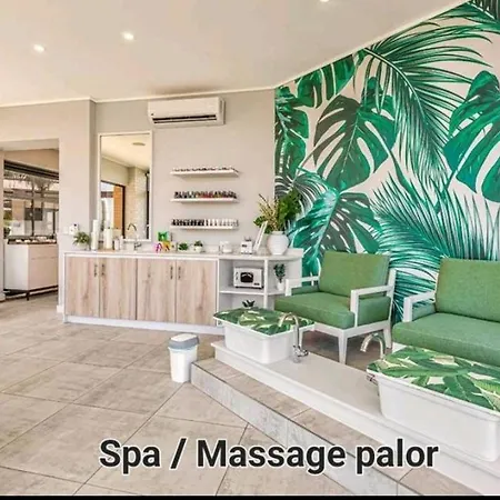 Coastal Retreats Appartement Ballito Buitenkant foto